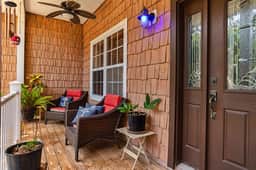 Salt water pool - jacuzzi - BBQ - walk to beach - large screened lanai - Image 3