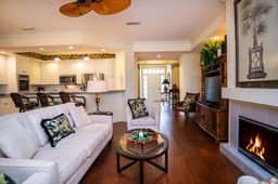 Direct Golf course View - screened lanai-sleeps 8 - pool-hot tub-near beaches - Image 5