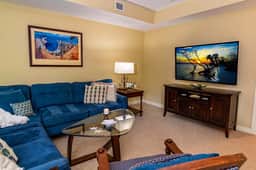 5201 luxury condo-balcony w/ close up water views-sleeps 6-pool/hot tub - Image 3