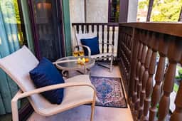 5201 luxury condo-balcony w/ close up water views-sleeps 6-pool/hot tub - Image 5