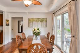 3-BR w/ private fenced patio and lagoon view- community pool & hot tub - Image 5