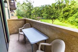 Studio with preserve views-large balcony-kitchen-community pool & hot tub - Image 4