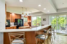 Penthouse Suite w/ golf & water views-pool & hot tub - Image 5