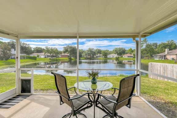 Water View Retreat | spacious 3br w/ lanai - Image 1