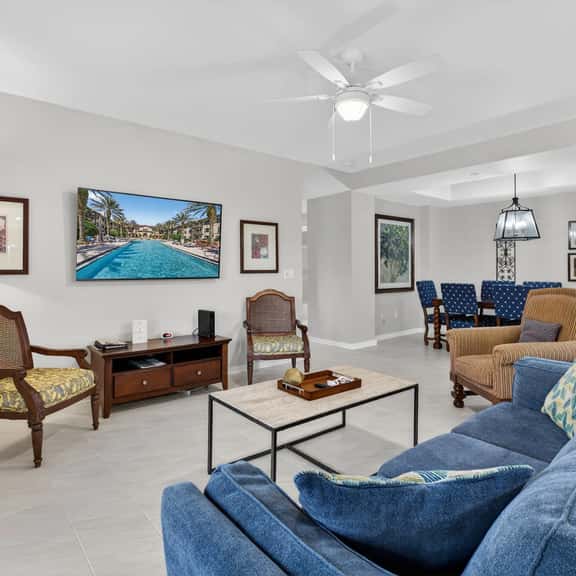 5212 large balcony- large fully equipped kitchen- comm pool & hot tub! - Image 1