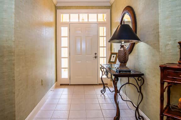 Direct Golf course View - screened lanai-sleeps 8 - pool-hot tub-near beaches - Image 3
