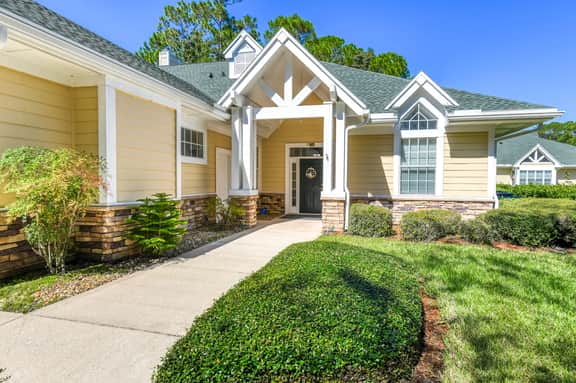 4-BDR sleeps 8 -preserve views-easy walk to pool-hot tub -near beaches! - Image 2