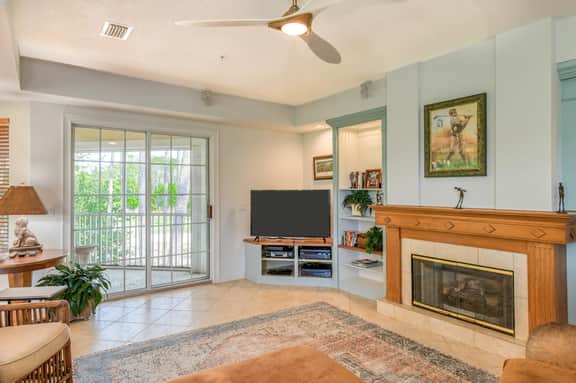 Penthouse Suite w/ golf & water views-pool & hot tub - Image 3
