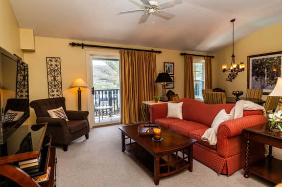 1 BR-balcony-water views-kitchen-W/D-sofa sleeper-community pool-hot tub - Image 4