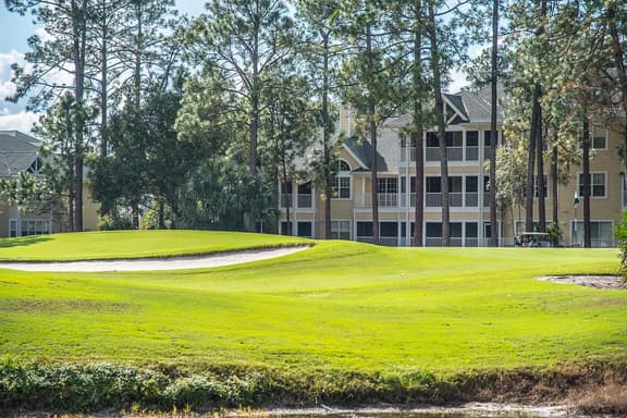 Direct Golf course View - screened lanai-sleeps 8 - pool-hot tub-near beaches - Image 1